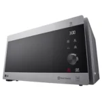 LG 42L Microwave Oven front view