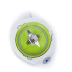 Camry personal blender CR4069i front view showing stainless steel blades