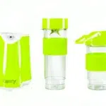 Camry personal blender CR4069i front view with ergonomic handle