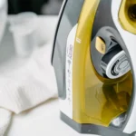 Camry Steam Iron -CR 5029 - Image 2