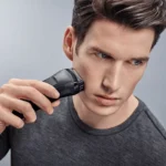 Braun  Series 3 Foil Wet & Dry Electric Shaver-300BT - Image 2